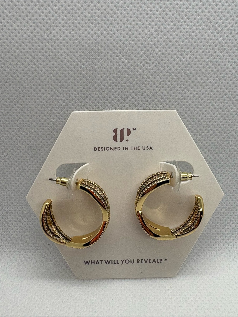 June Collection Alexandrite Hoops - Picture 4 of 4